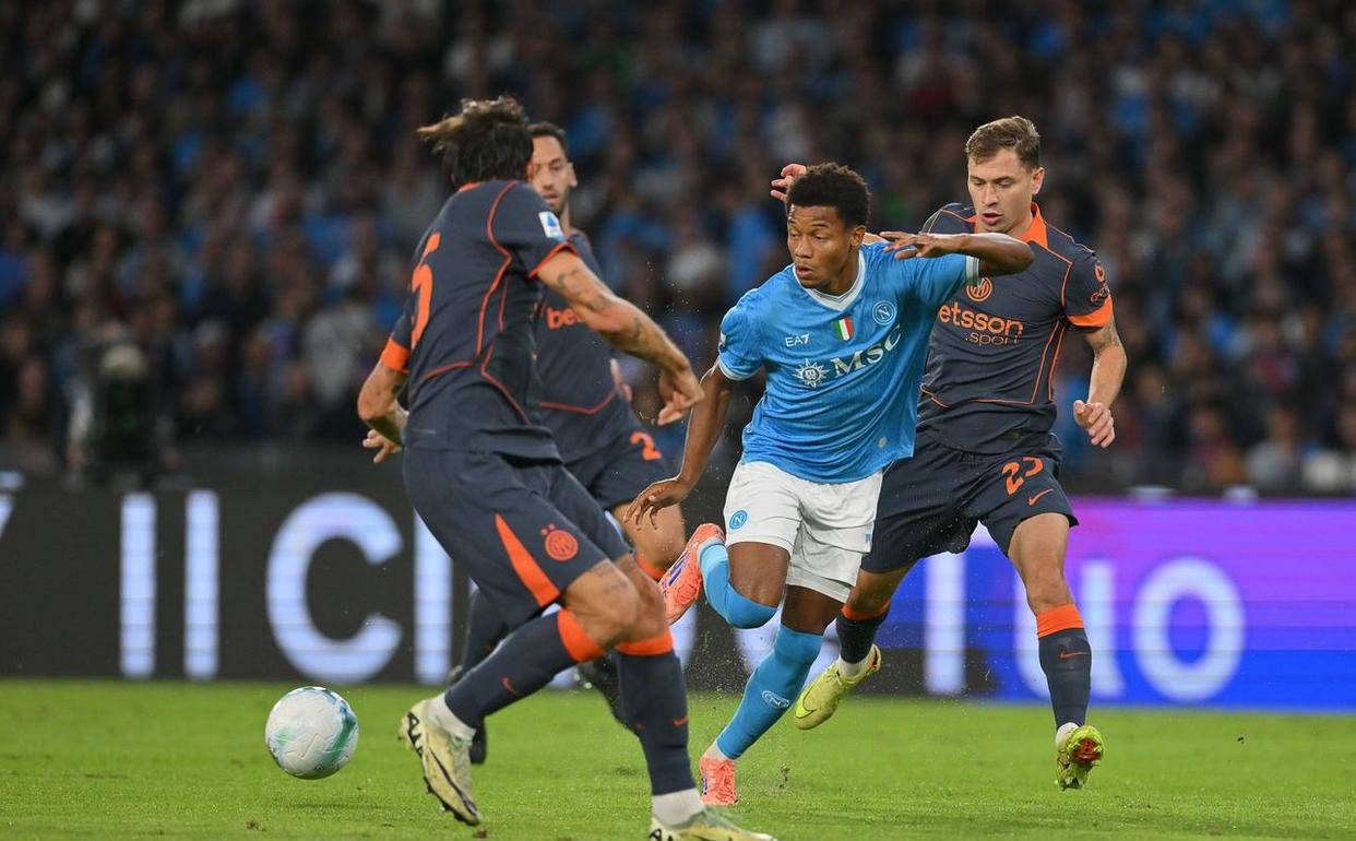 今晨突围战来临,那不勒斯围绕德甲复出首秀,压力陡增,数据趋势出现新变化的简单介绍 今晨突围战来临,那不勒斯围绕德甲复出首秀,压力陡增,数据趋势出现新变化的简单介绍